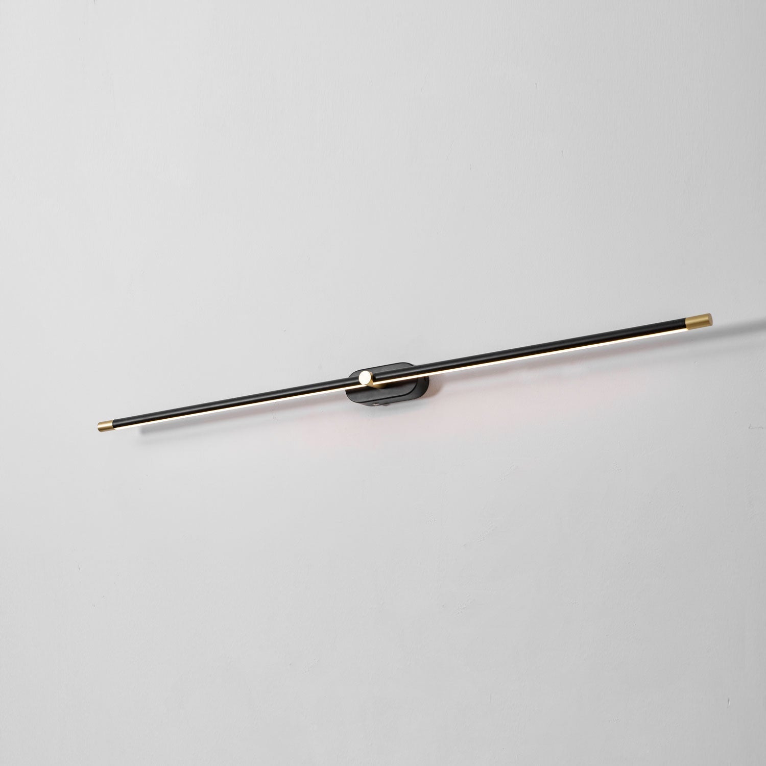 Wall Lamp, Rechargeable Cordless Linear LED, USB, Remote Dimmable