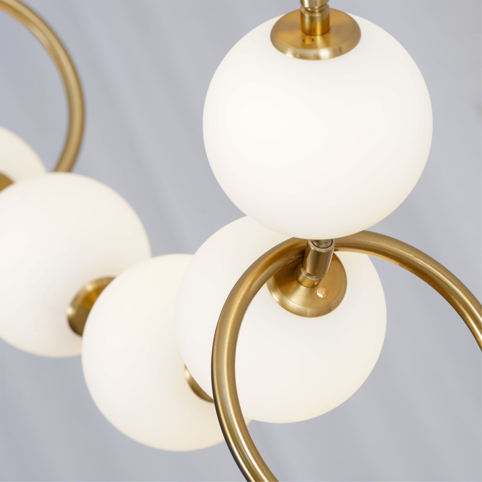 Necklace pendant light with hand-blown globes in a line