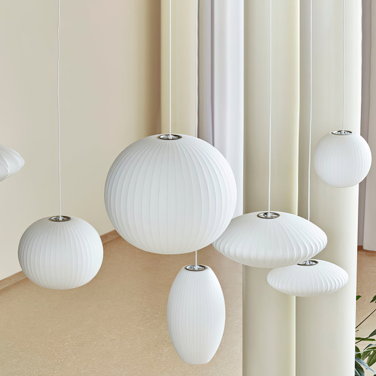 Pendant Light, Crisscross Bubble, Mulberry Silk, Steel Wireframe, E26