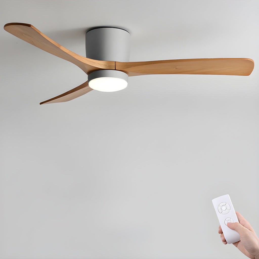 Loftventilator med solidt træblad, integreret LED og DC-motor