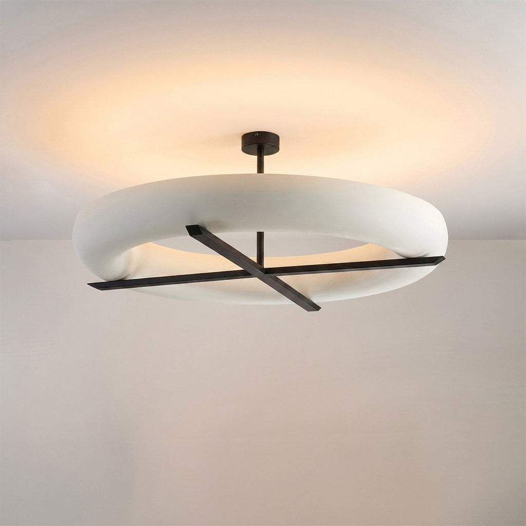 Another front-on view of this Clérachic ceiling light in black, showing the full spread of its crossed stem.