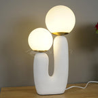 Oo bordlampe, hvid glasskærm, keramisk krop, G9, med stik