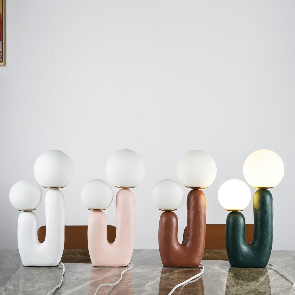 Oo bordlampe, hvid glasskærm, keramisk krop, G9, med stik