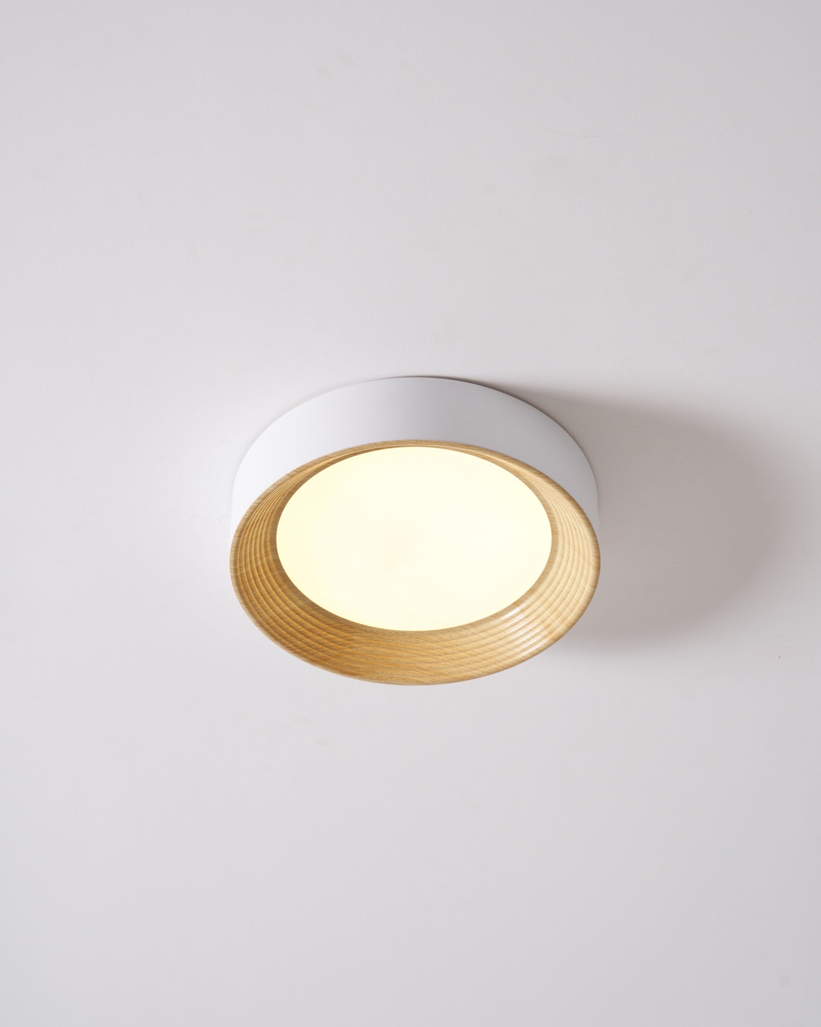 Ceiling light with cool white light in a kitchen