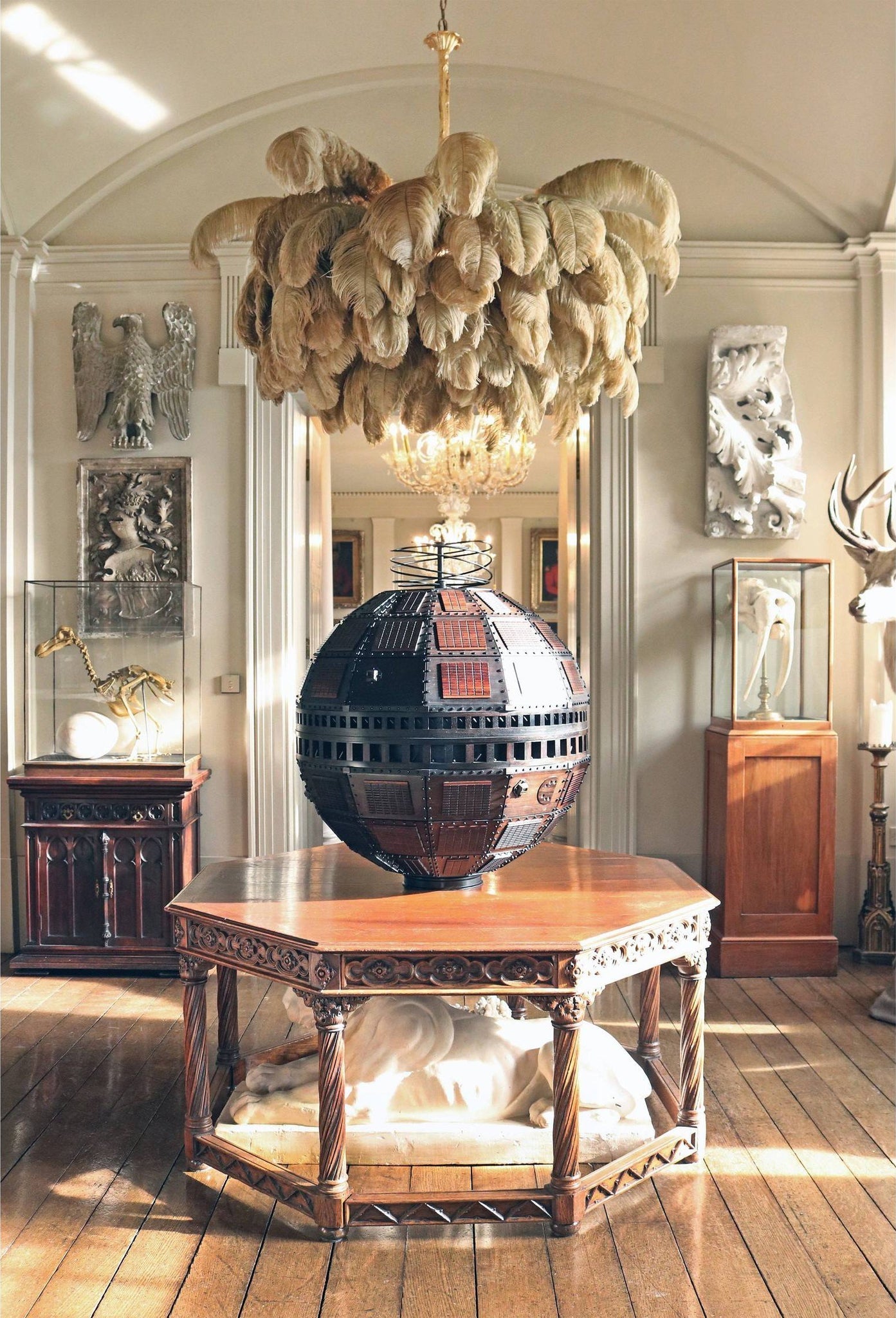 Chandelier, Ostrich Feather Shade, Brass Base, 6x G9, 110 cm