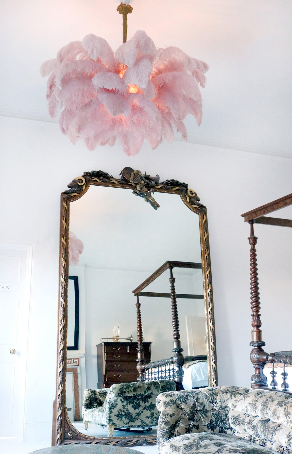 Chandelier, Ostrich Feather Shade, Brass Base, 6x G9, 110 cm