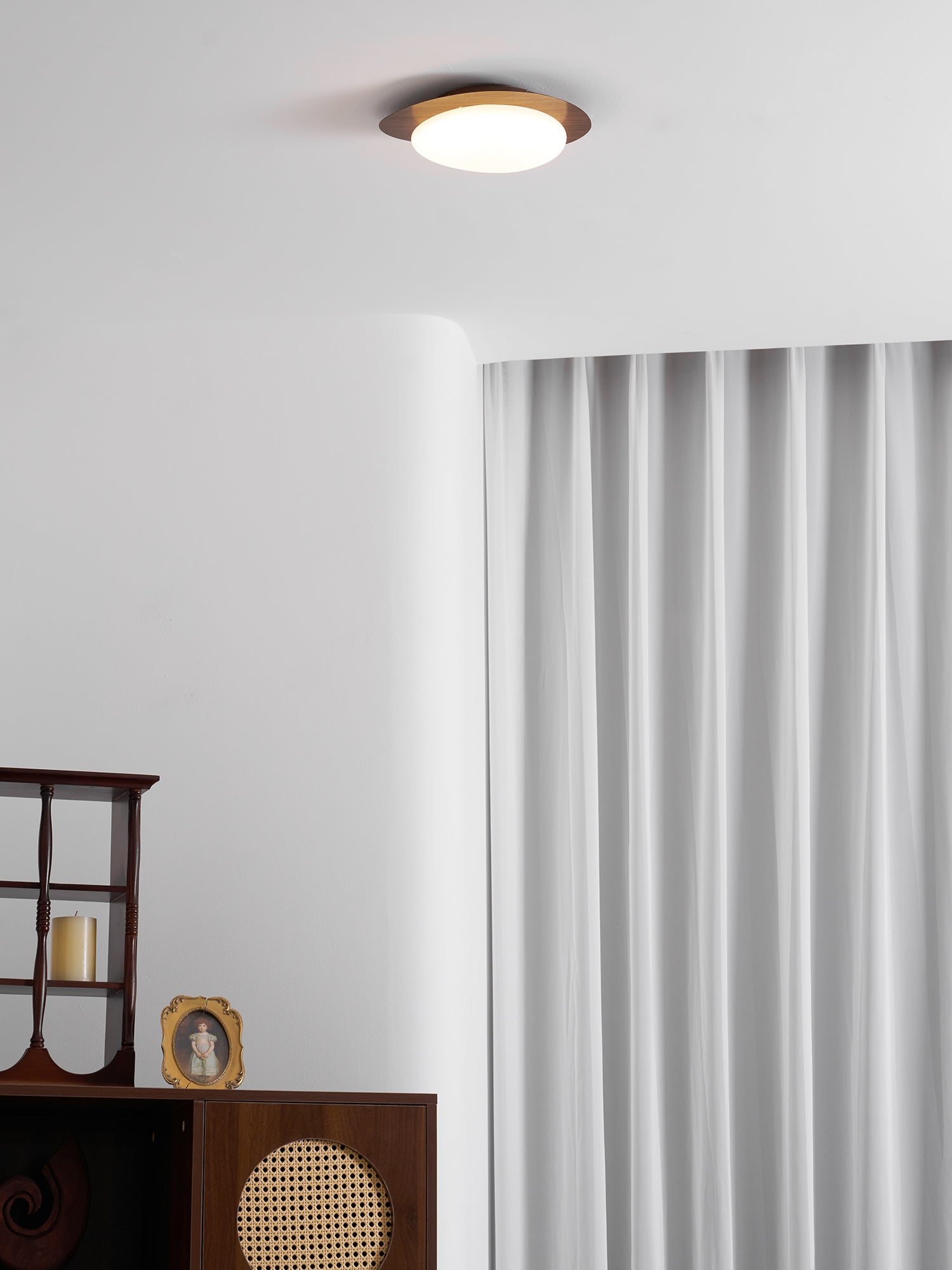 Loftlampe, Pebble valnøddetræsfiner, slank indbygget montering, integreret LED