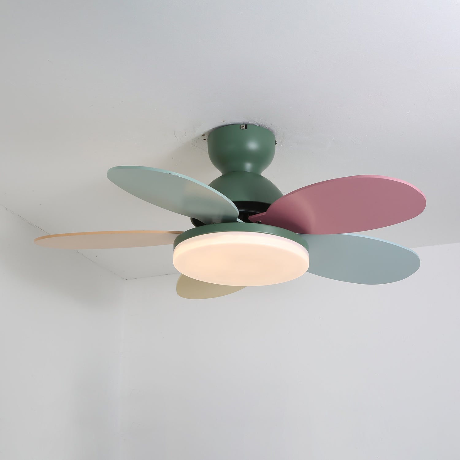 Liora Kids' Wood-Blade Ceiling Fan With Integrated LED, Multicolor