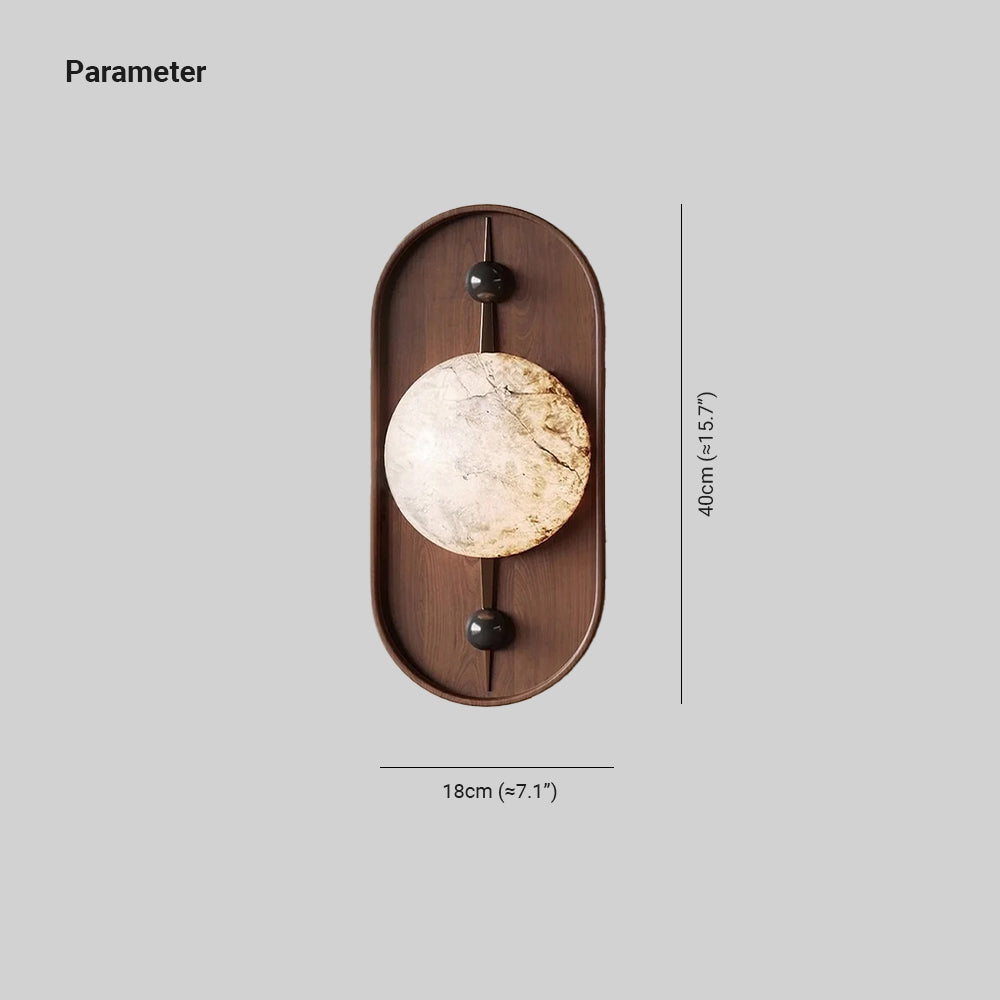 Dimension drawing showing the wall light 18 cm (7.1 in) wide and 40 cm (15.7 in) tall.