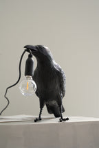 Bordlampe, ravn i harpiks, E14 Edison-pære, hvid eller sort