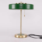 Revolve bordlampe, skærm i drejet metal, opal diffusor, jernfod, G9