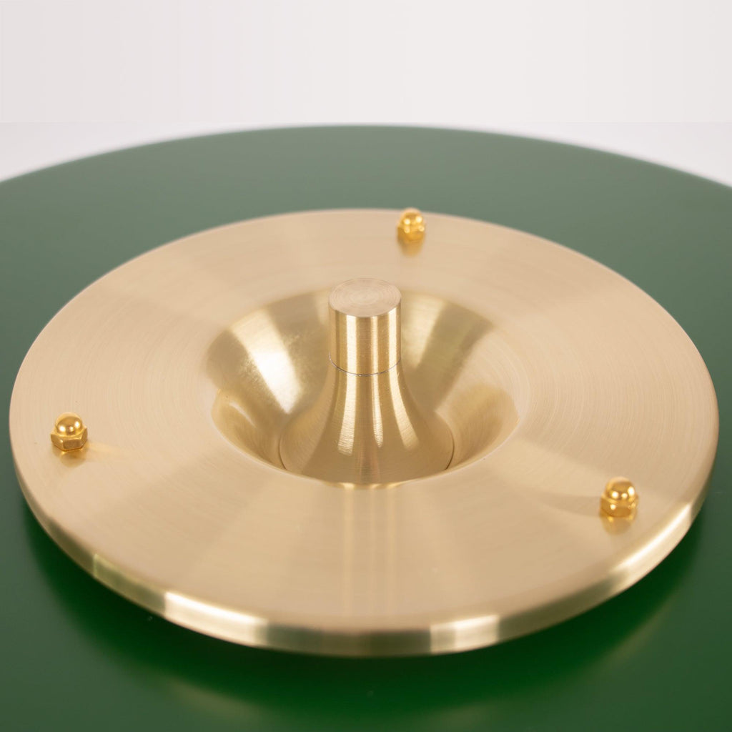 Revolve bordlampe, skærm i drejet metal, opal diffusor, jernfod, G9