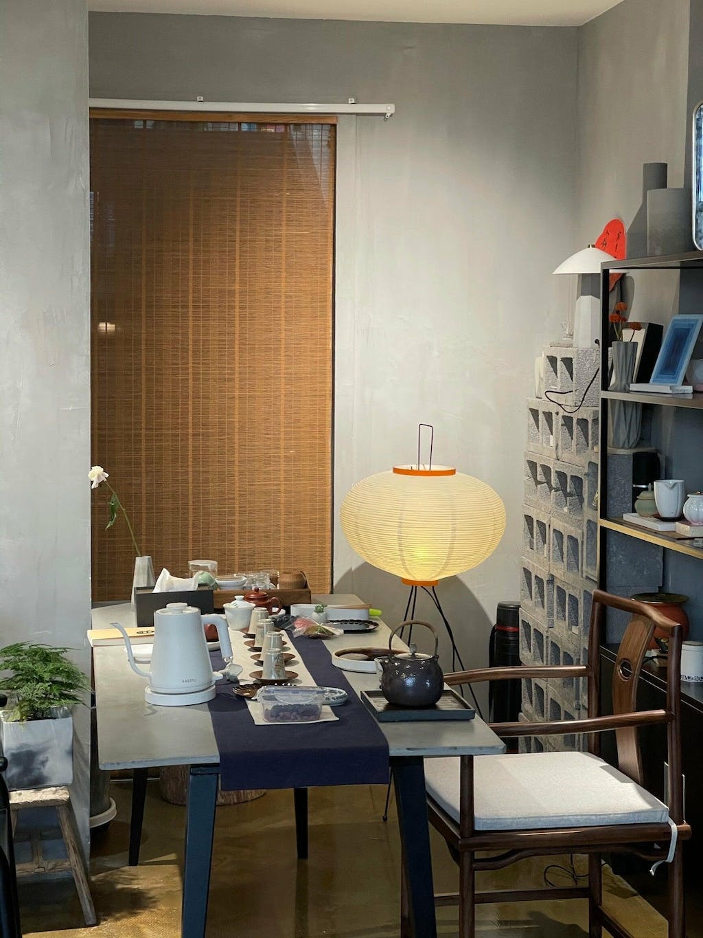 Floor Lamp, Akari Rice Paper Shade, E26/E27, Plug-In, Sculptural