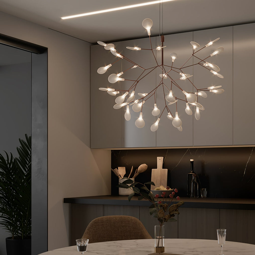 Firefly LED-lysekrone, roseguld gren, polykarbonat blade, dæmpbar