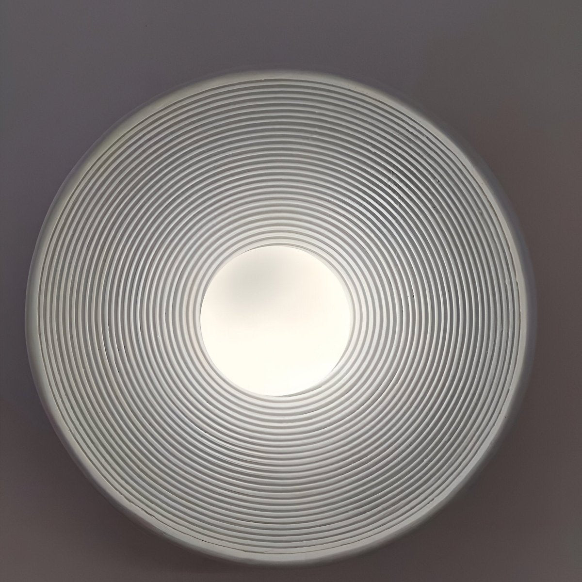 LED Round Wall Sconce Vintage Resin Look 1-Light Fixture
