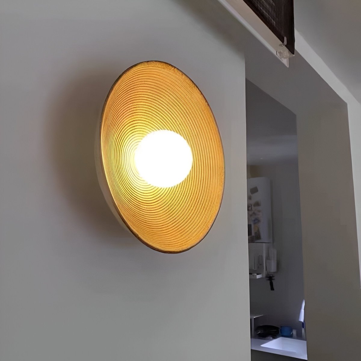 LED Round Wall Sconce Vintage Resin Look 1-Light Fixture