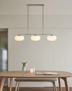 Linear 3-globe pendel, hvide glasskærme, nikkel eller guld