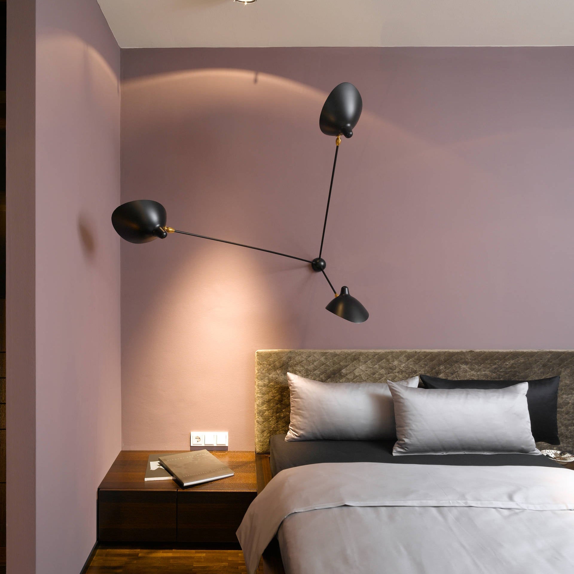 Spider Ceiling Light, Multi-Arm Aluminium & Brass, E26/E27, Hardwired