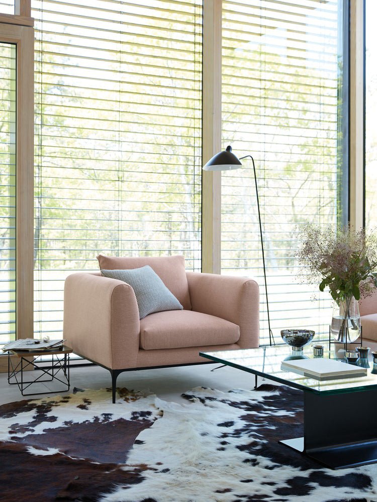 Spider Floor Lamp, Sculptural Black Metal Arm, E26/E27, Plug-In