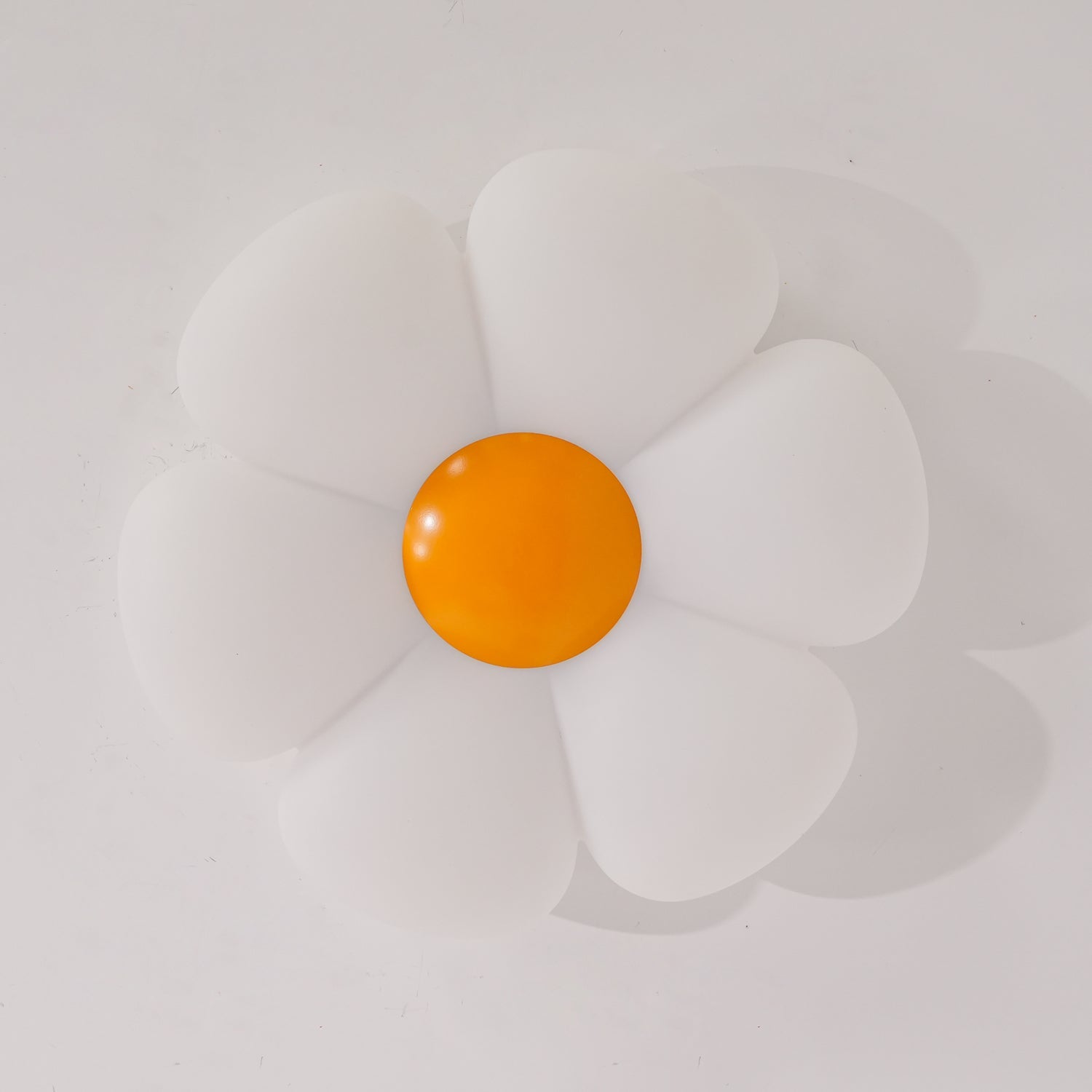 Blomsterloftslampe, seksbladet akrylskærm, integreret LED, dæmpbar