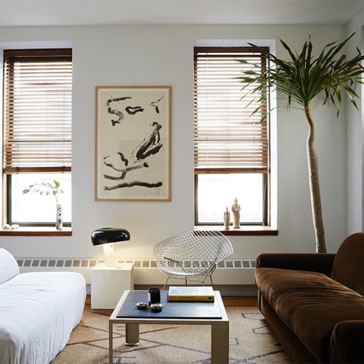Glazed metal shade lamp on a Carrara marble base