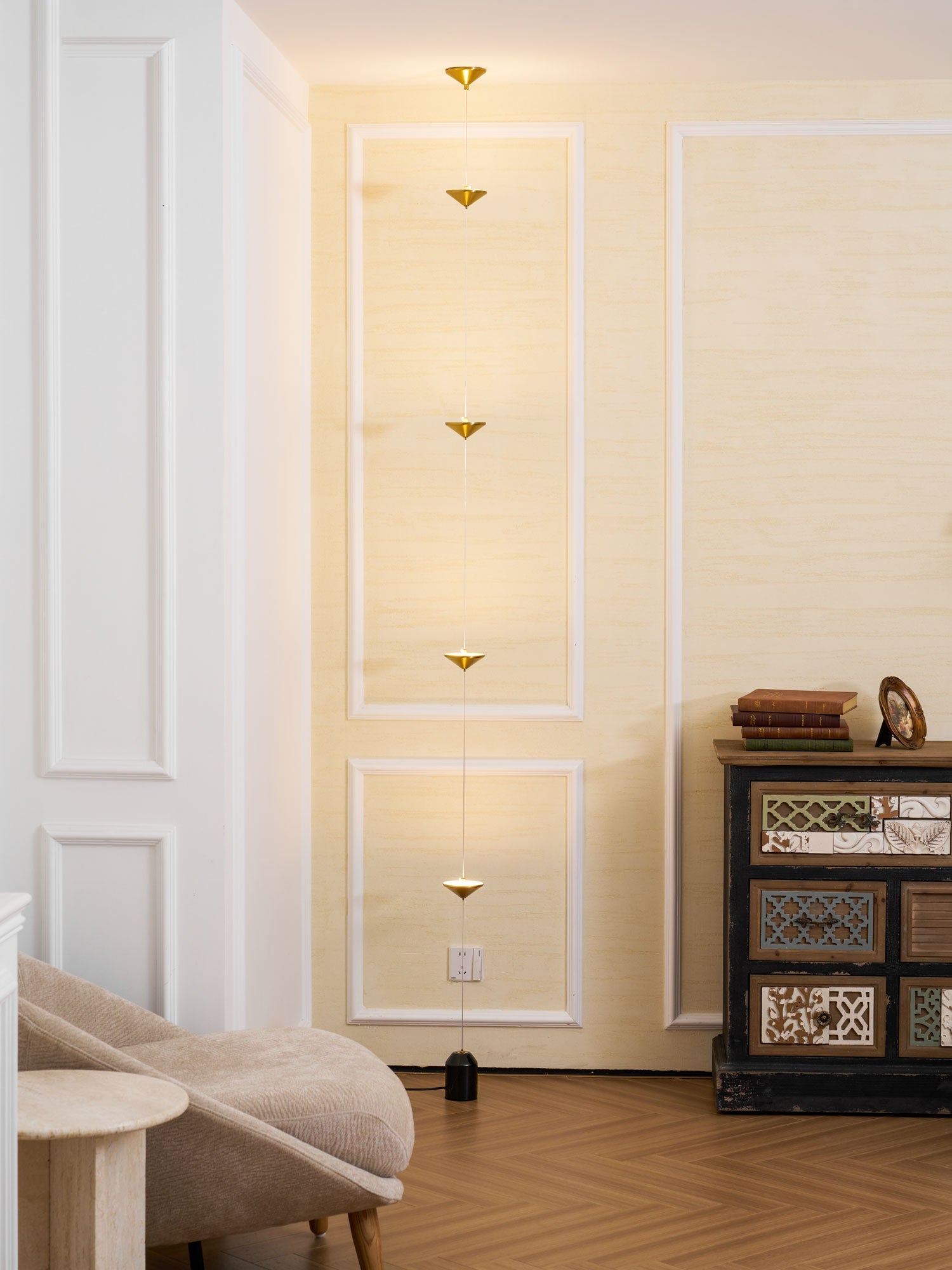 Gulvlampe, Soreluna marmorfod, koniske metalskærme, integreret LED 3000K