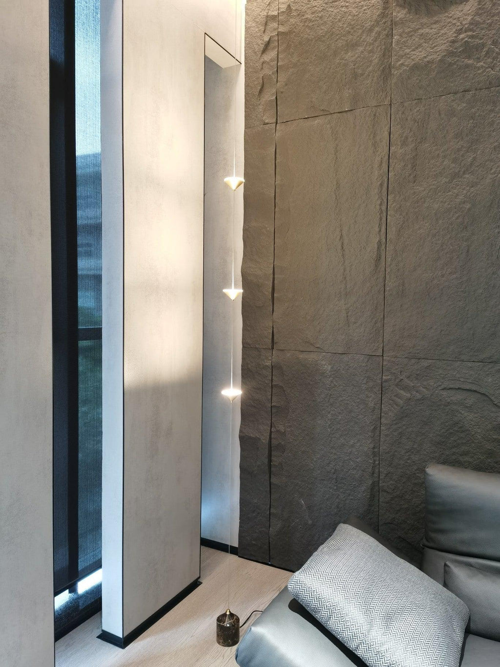 Gulvlampe, Soreluna marmorfod, koniske metalskærme, integreret LED 3000K