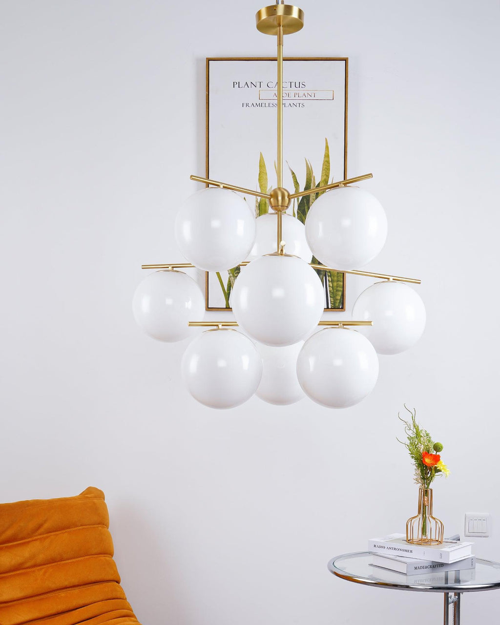 Lustra Sphere & Stem Brass Chandelier With Glass Globe Shades