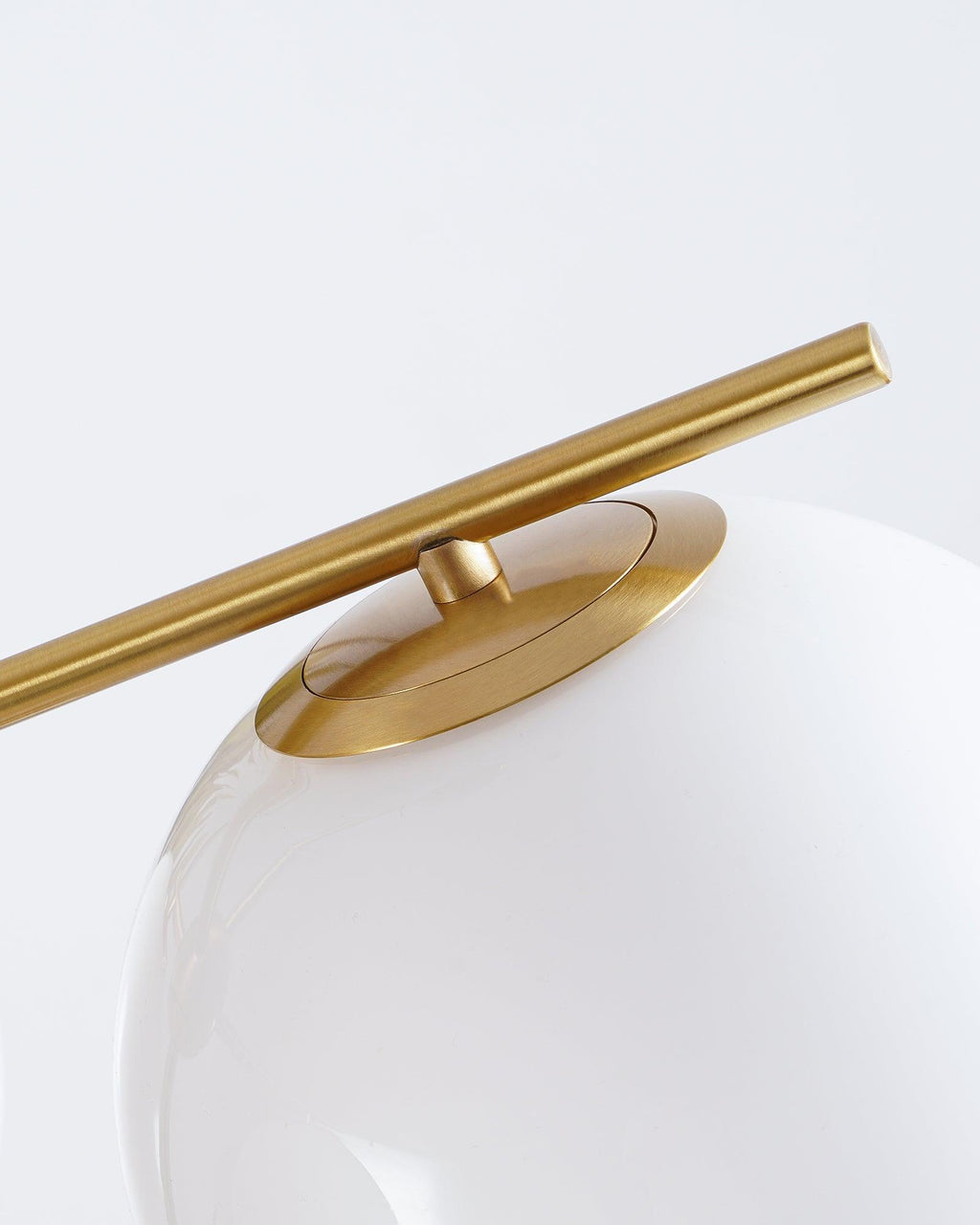 Lustra Sphere & Stem Brass Chandelier With Glass Globe Shades