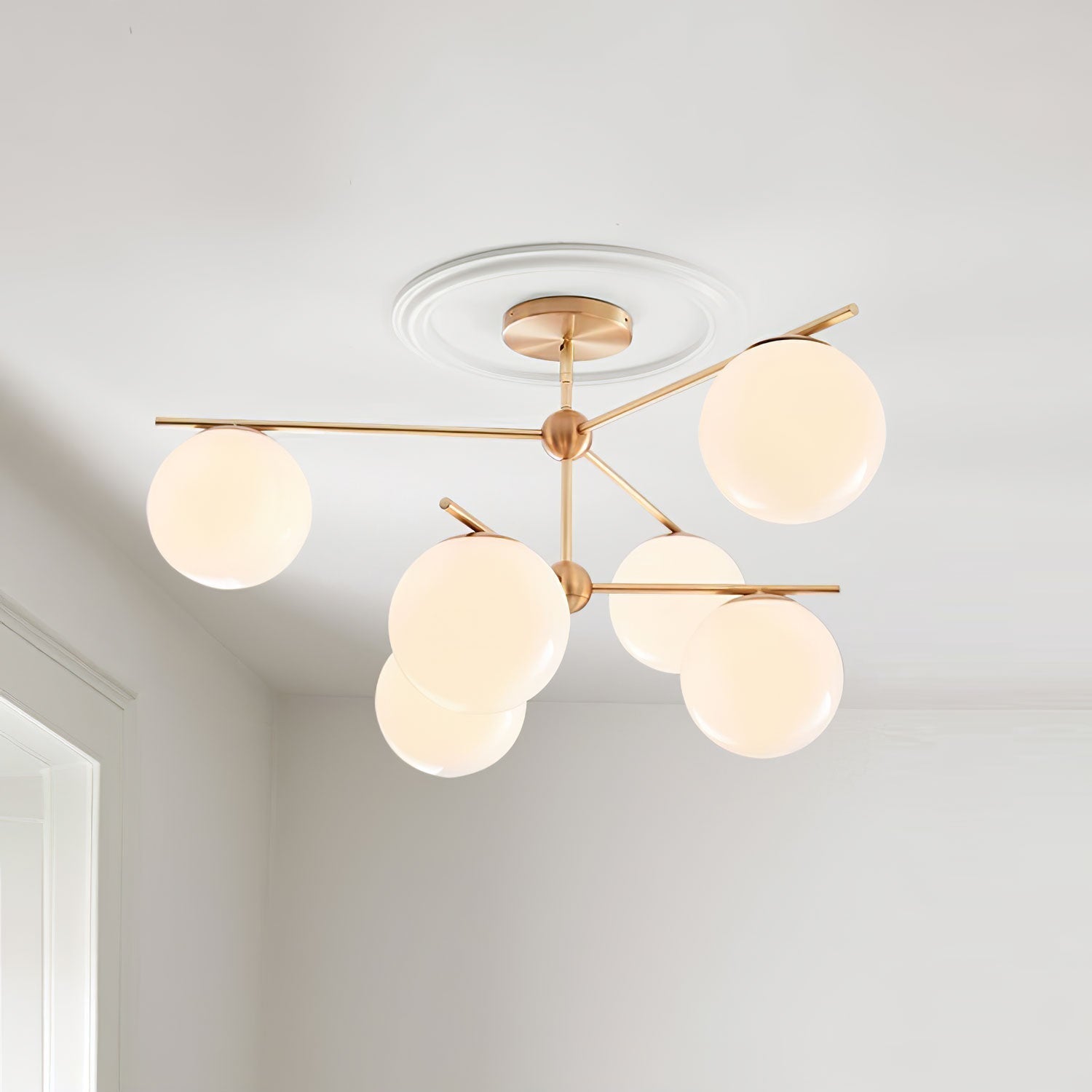 Lustra Sphere & Stem Brass Chandelier With Glass Globe Shades