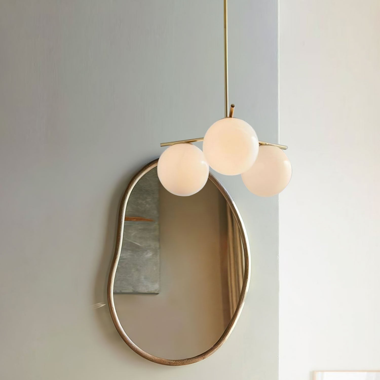 Lustra Sphere & Stem Brass Chandelier With Glass Globe Shades