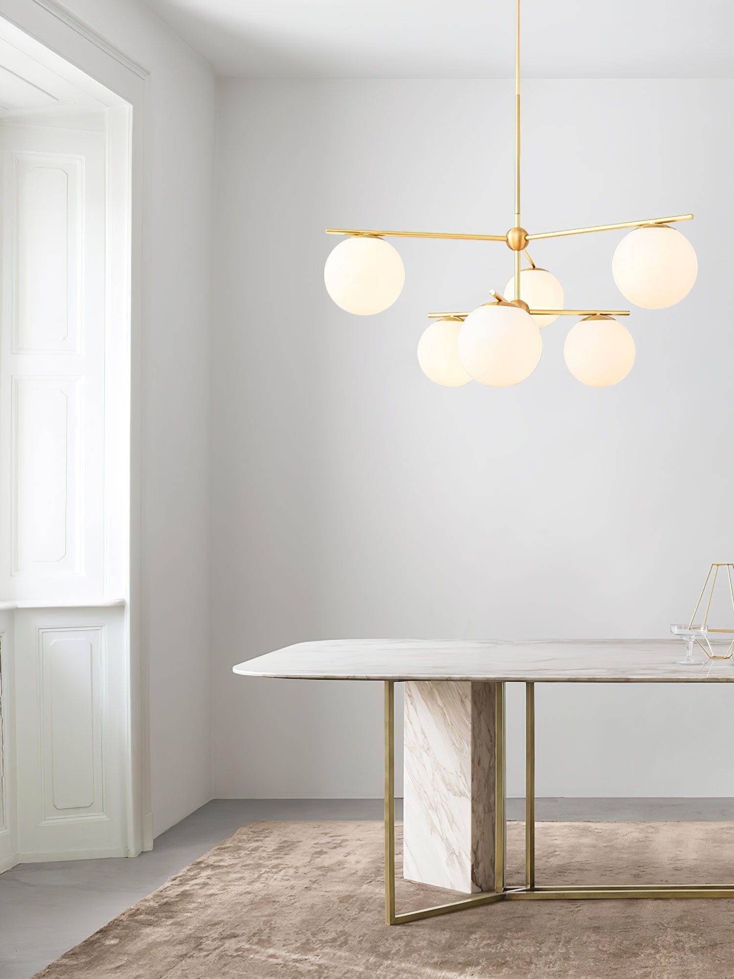 Lustra Sphere & Stem Brass Chandelier With Glass Globe Shades