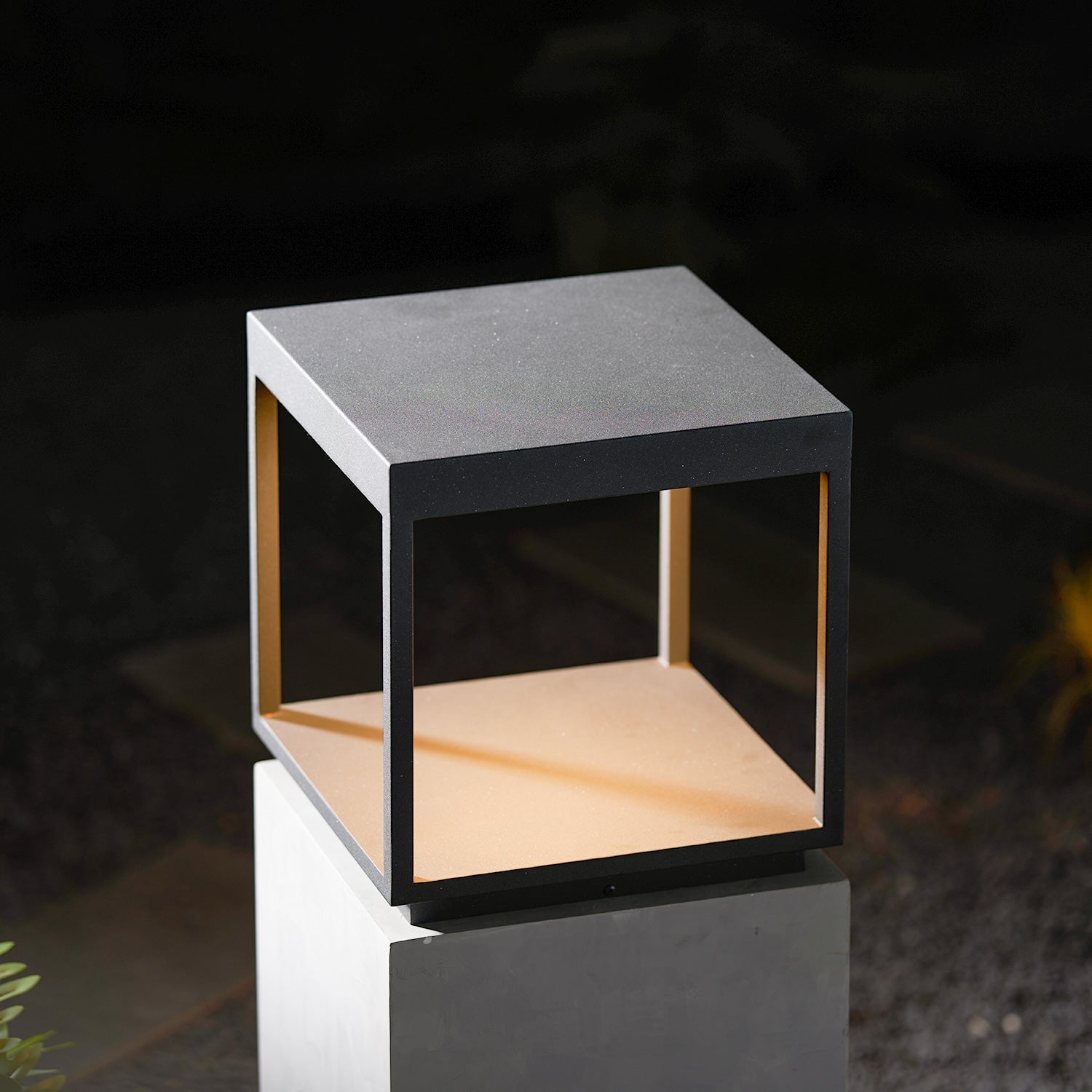 Outdoor Post Light, Stainless Steel, IP65 Waterproof, Integrated LED