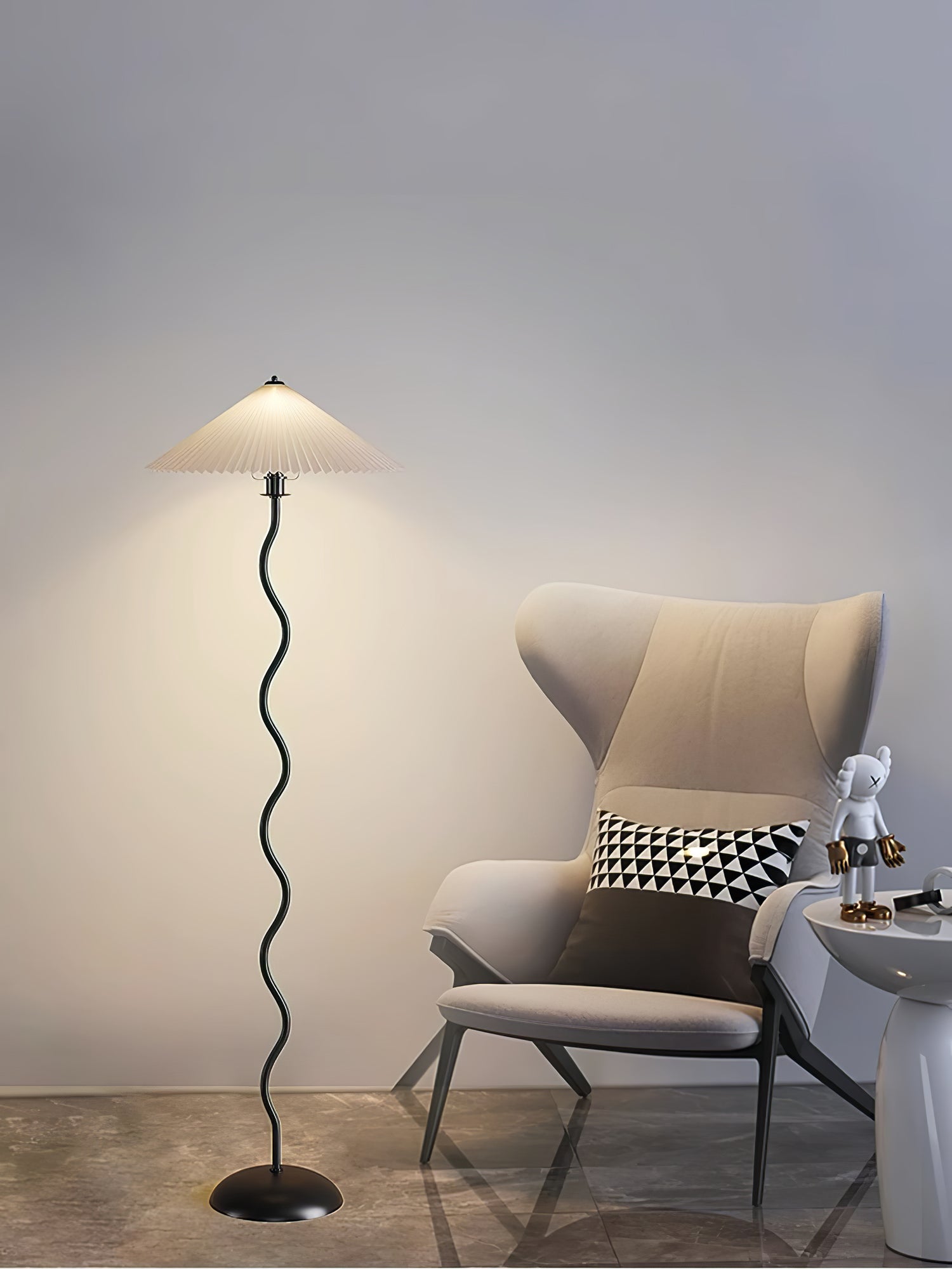 Squiggle Floor Lamp, Wavy Black Metal Base, Fabric Shade, E14 Plug-In