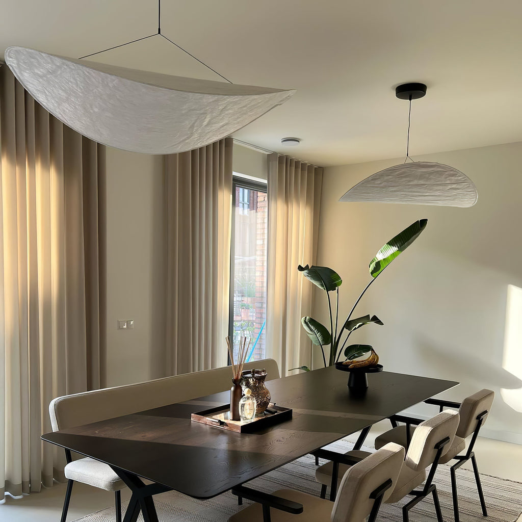 Pendellampe, Tense, Mulberrysilke-diffuser, sort ramme, LED, dæmpbar