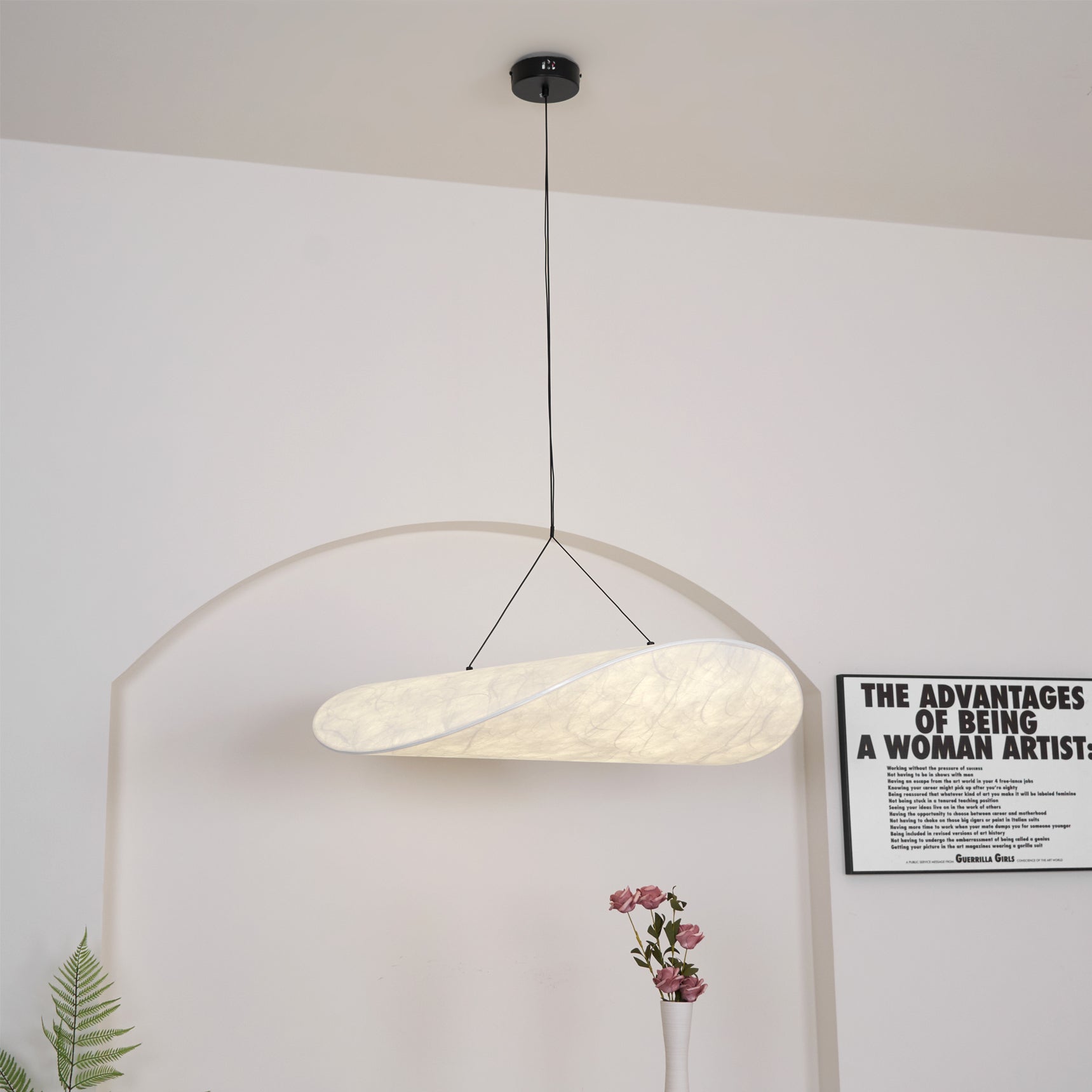 Pendellampe, Tense, Mulberrysilke-diffuser, sort ramme, LED, dæmpbar