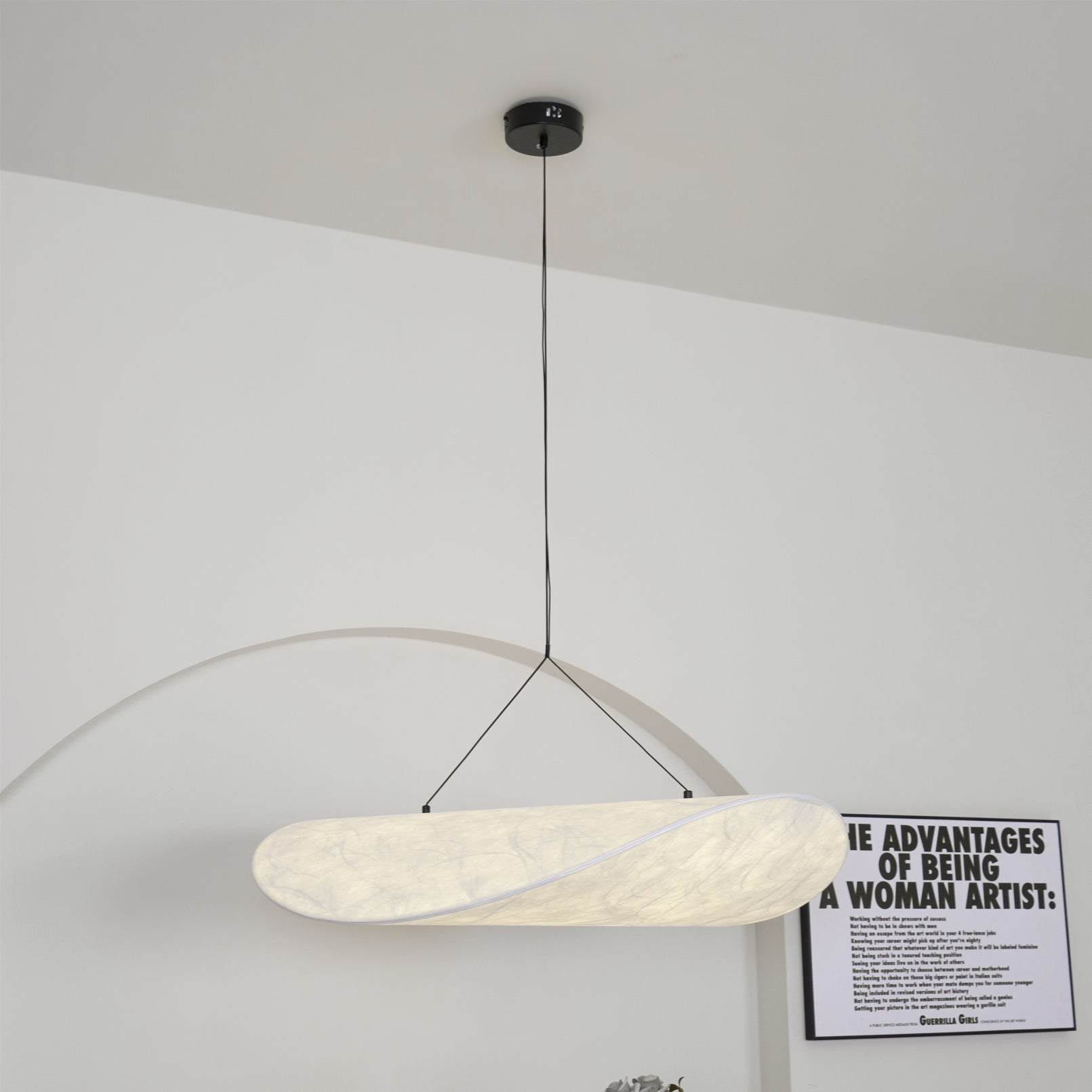 Pendellampe, Tense, Mulberrysilke-diffuser, sort ramme, LED, dæmpbar