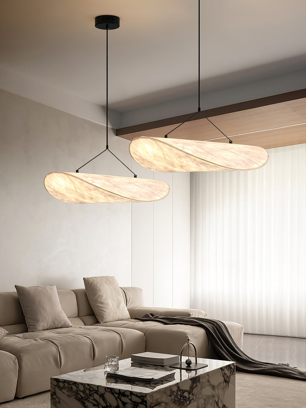 Pendellampe, Tense, Mulberrysilke-diffuser, sort ramme, LED, dæmpbar