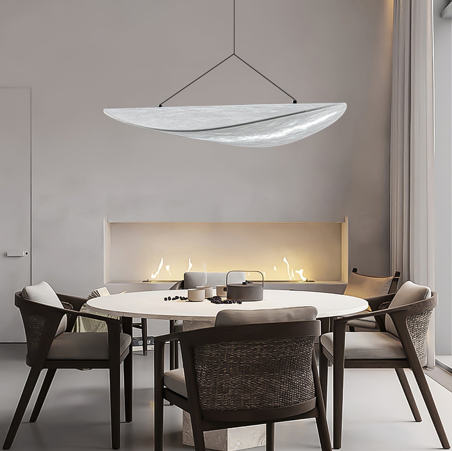 Pendellampe, Tense, Mulberrysilke-diffuser, sort ramme, LED, dæmpbar