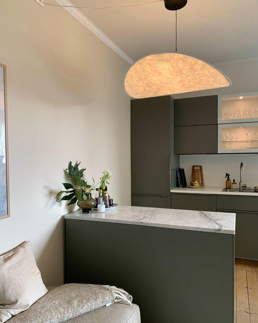 Pendellampe, Tense, Mulberrysilke-diffuser, sort ramme, LED, dæmpbar