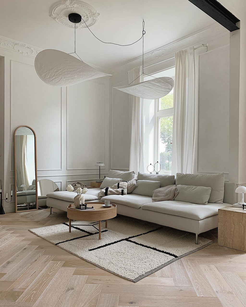 Pendellampe, Tense, Mulberrysilke-diffuser, sort ramme, LED, dæmpbar