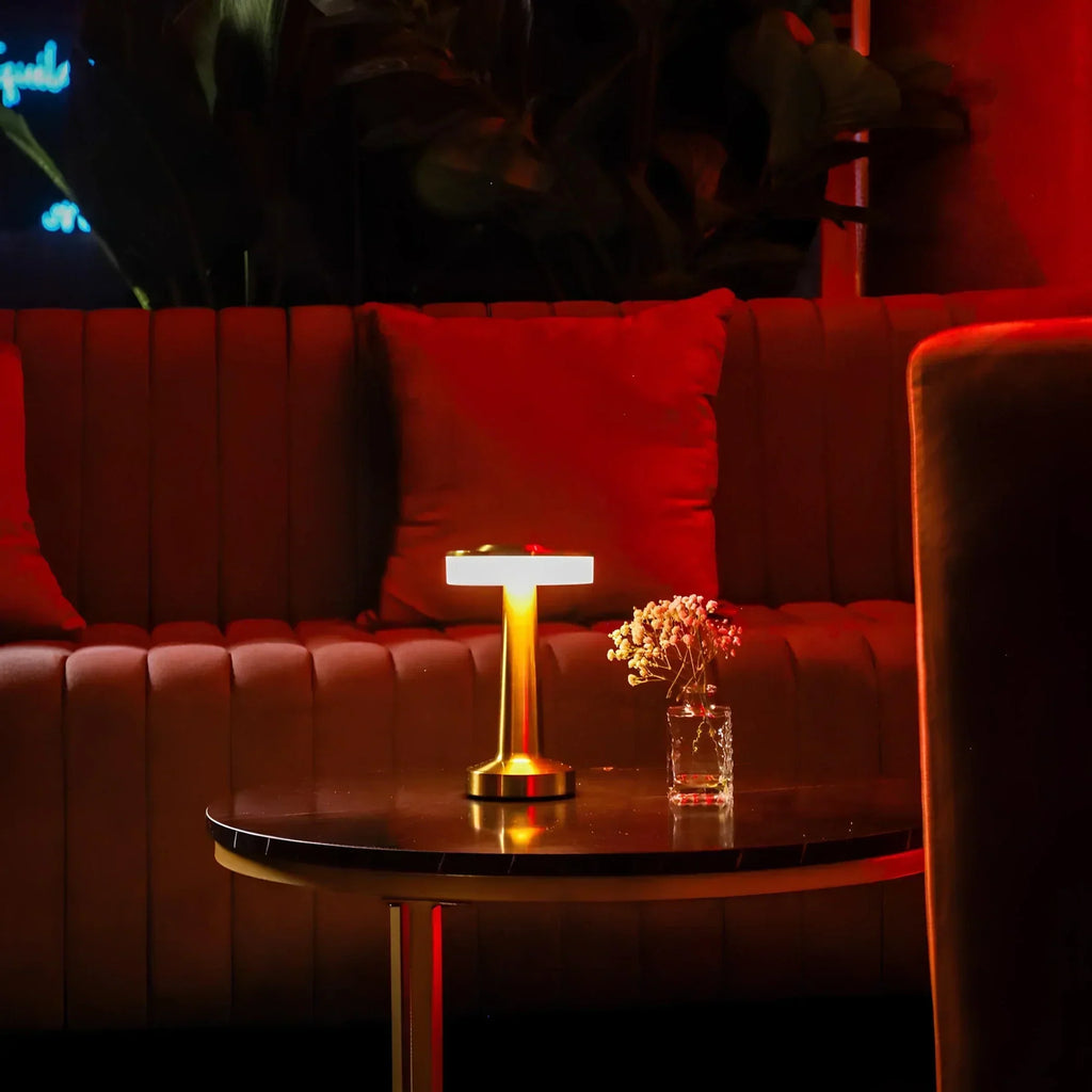 Wireless Table Lamp, Retro Bar Design, Dimmable USB-C LED