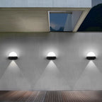 Applique murale extérieure LED en aluminium avec faisceaux haut-bas, design Sturt