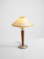 Talonwood bordlampe, stofskærm og valnødtræsbase, varmt lys