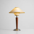 Talonwood bordlampe, stofskærm og valnødtræsbase, varmt lys