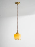 Valley Flower pendellampe, messingfinish, hvid eller beige bladdæksel