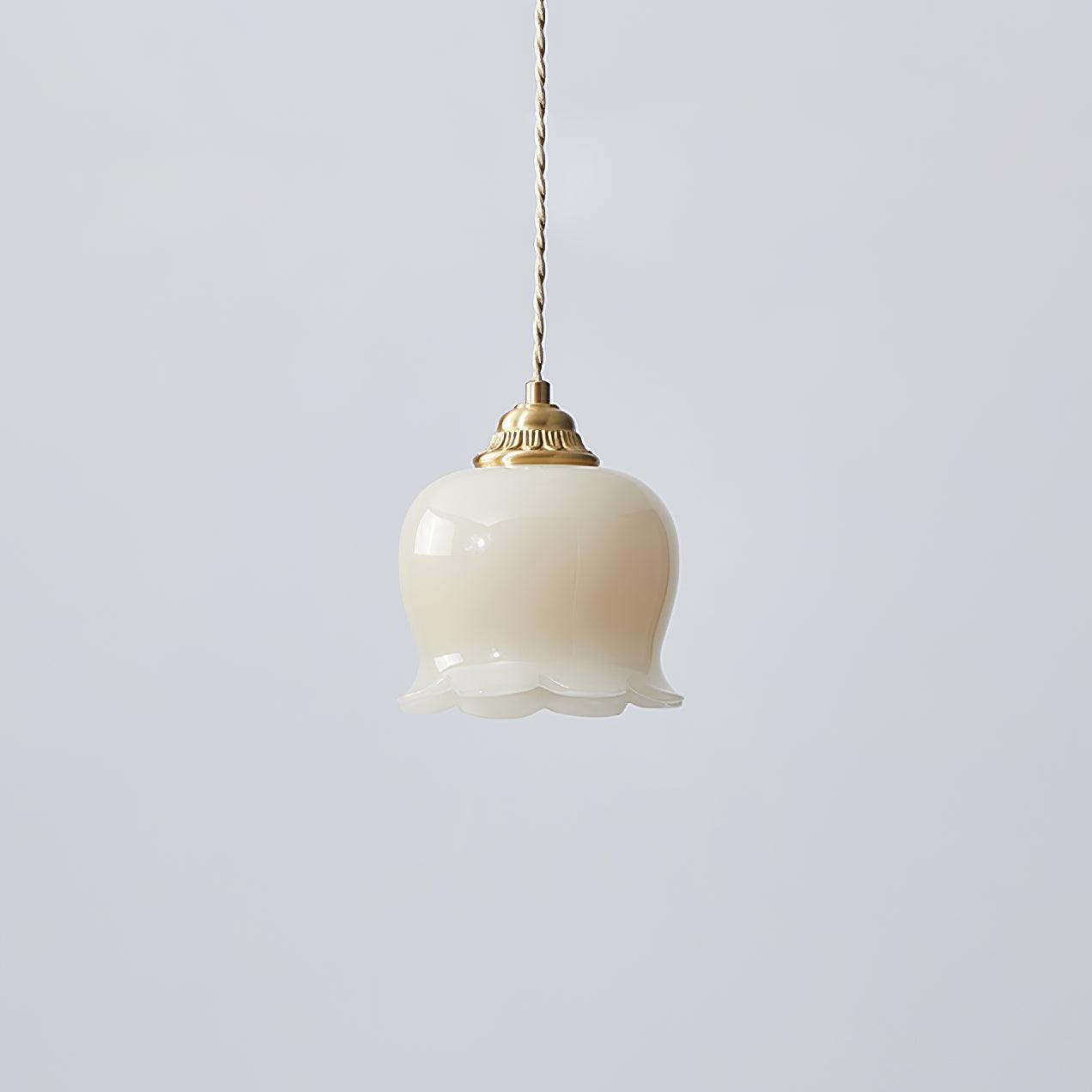 Valley Flower pendellampe, messingfinish, hvid eller beige bladdæksel