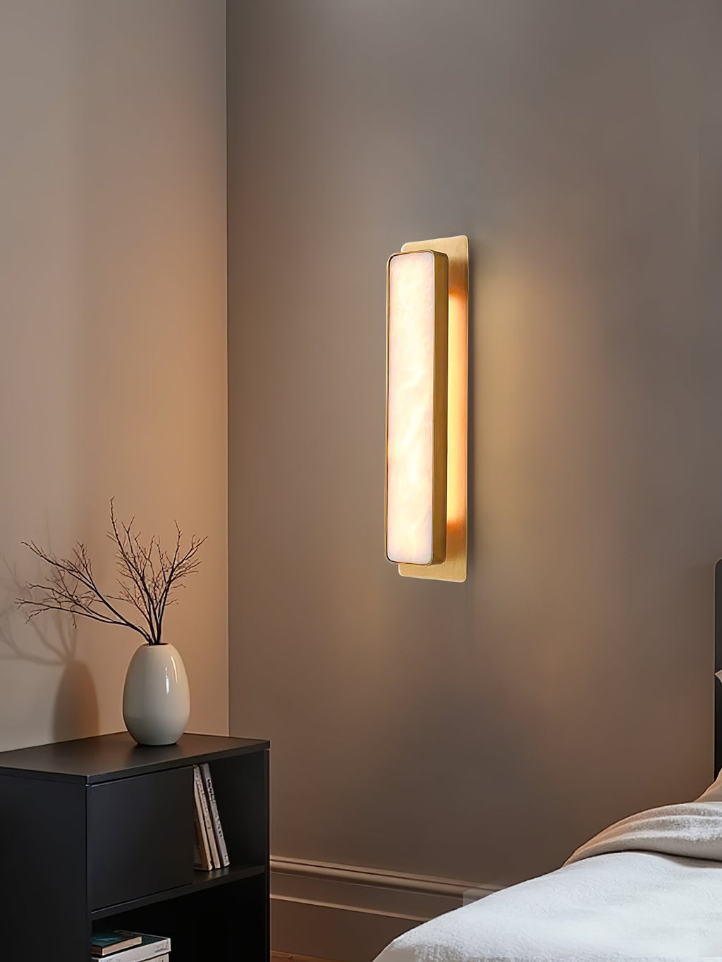 Ollore Linear Alabaster Wall Light, Black or Gold Finish, Integrated LED