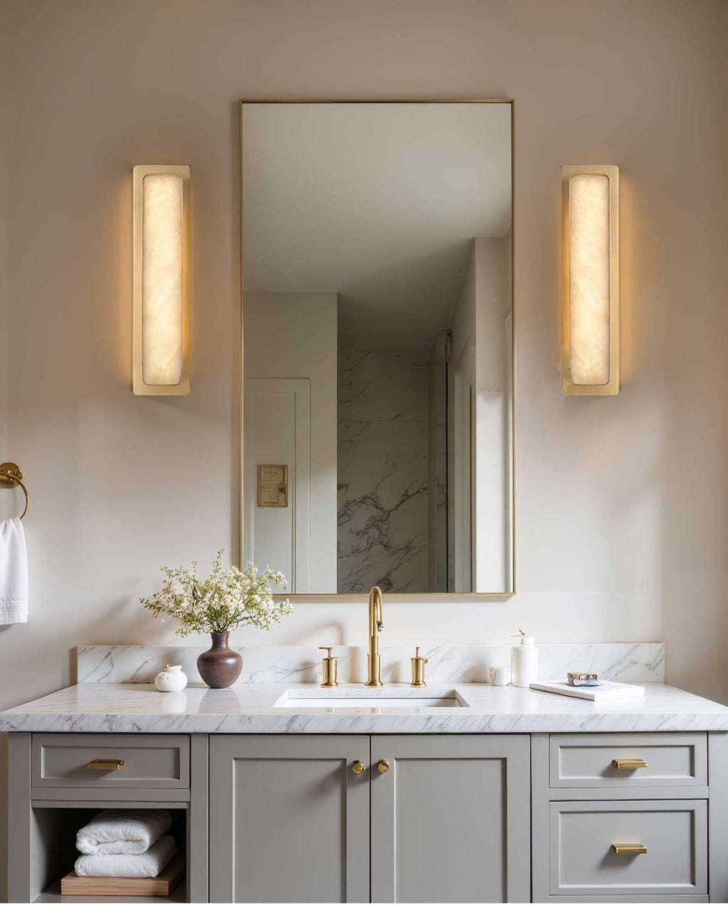 Ollore Linear Alabaster Wall Light, Black or Gold Finish, Integrated LED