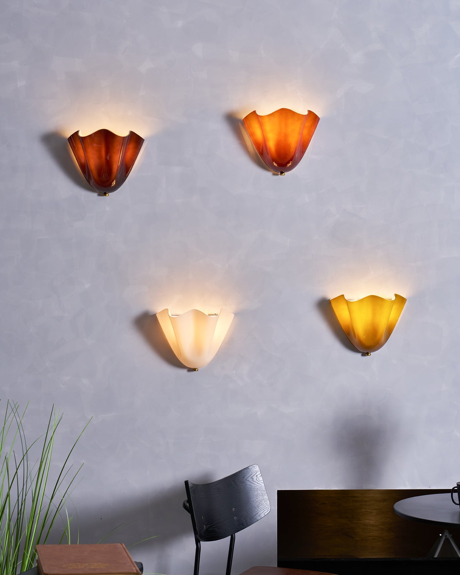 Wall Sconce Petalia, Translucent Glass, Petal Shape, G9 LED